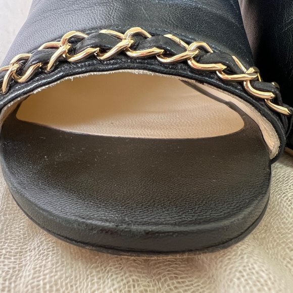 CHANEL Black Lambskin Peep-Toe Booties Chain Trim CC Heel Sz 39 Italy Chic - Picture 4 of 16